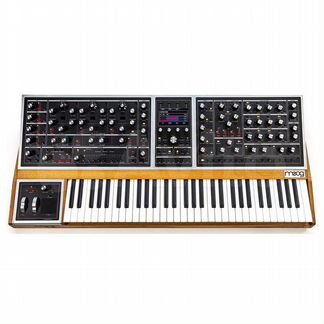 Moog One Polyphonic Synthesizer 16 ожидается