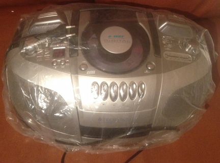 Стереомагнитофон 