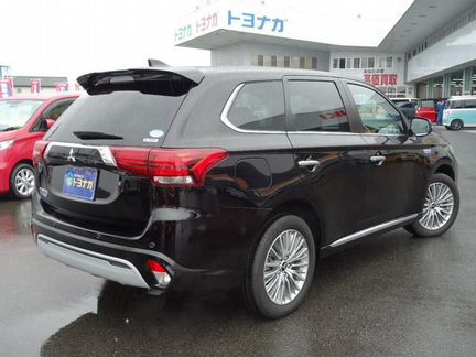 Mitsubishi Outlander 2.4 CVT, 2020, 5 000 км