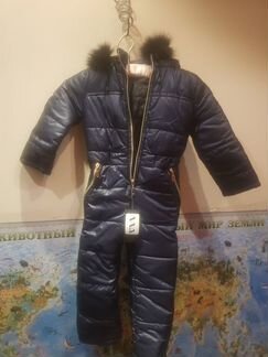 Продам зимний комбинезон в стиле Монклер, новый
