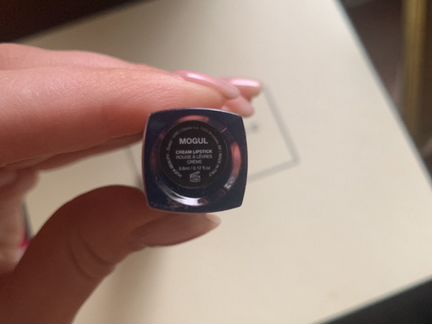 Помада huda и тени sephora