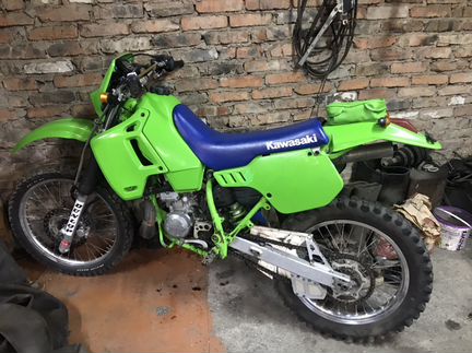 Продам Kawasaki KDX 200
