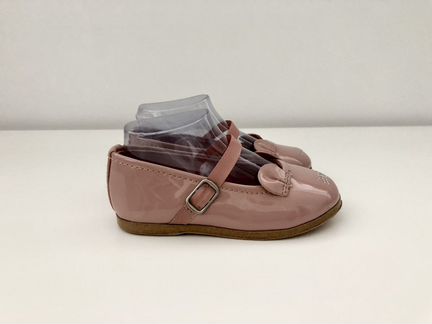 Туфли лаковые розовые Zara Baby, размер 18