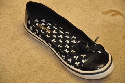 Продаю новые женские туфли