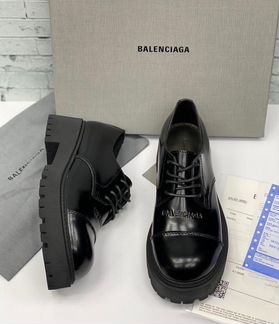 Кожаные туфли Balenciaga