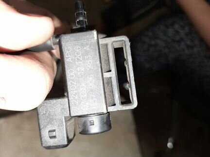 Клапан электромагнитный гольф 4 golf 4