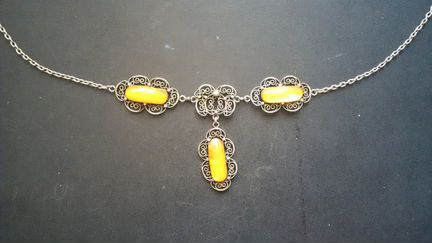Украшения из янтаря