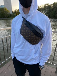 Поясная сумка LV