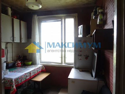 3-к квартира, 50 м², 6/9 эт.