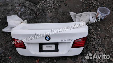 Крышка дверь багажника белая BMW 5 f10 бмв 5 ф10