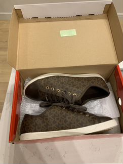 Кеды dkny