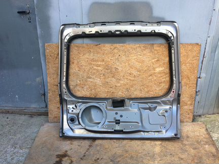 Крышка багажника Range Rover Sport L320, 428PS