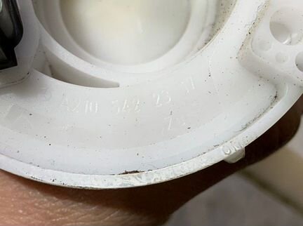 Датчик уровня топлива Mercedes E-Class W210