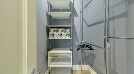 2-к квартира, 58 м², 3/4 эт.