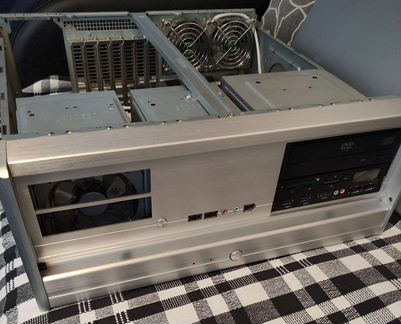 Корпус htps Silverstone lc13e