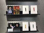 Рандомные карты BTS из музея + пин в виде микрофон