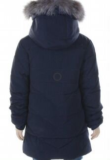 Куртка пуховая 140размер с серебряными пайетками