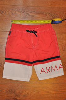 Шорты Armani Junior (ориг.) красно-белые, 8-10 лет