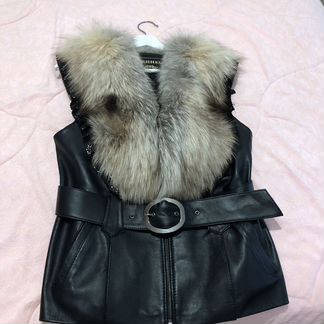Жилет лиса со вставками кожи