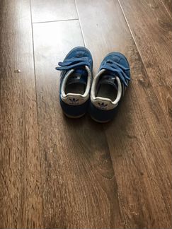 Кроссовки adidas