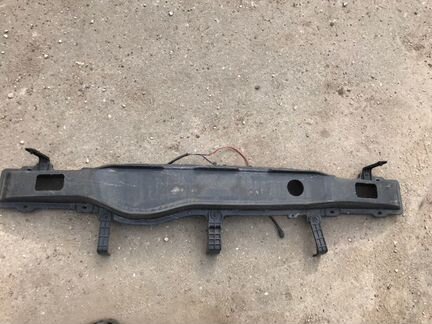 Усилитель бампера передний Hyundai I30 1.4 2010