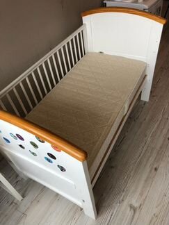 Кровать детская