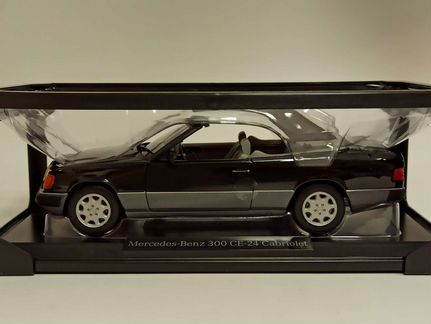 Mercedes 300 CE-24 Cabrio W124 C124, Norev 1:18