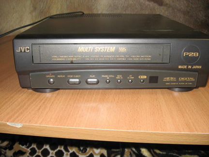 Видеомагнитофон JVC HR-P28A