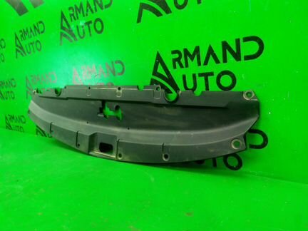 Накладка замка капота Mitsubishi Pajero Sport 3