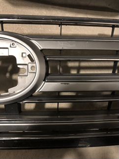 Решетка радиатора на Toyota Land Cruiser 200 2016