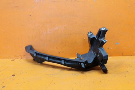 Кронштейн фары Audi Q5 8R 2008-2017