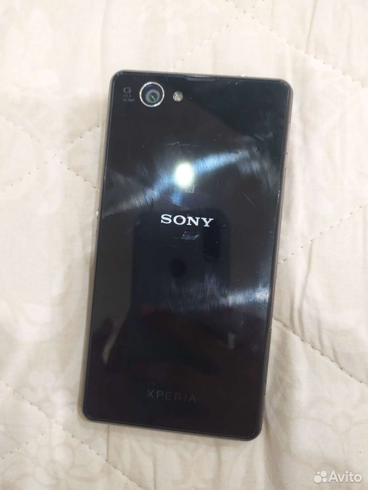 Телефон Sony z1 compact