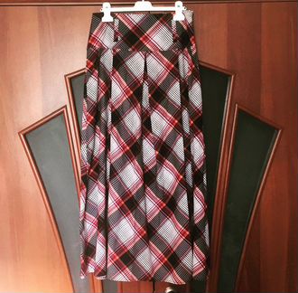 Юбка длинная на 42-46