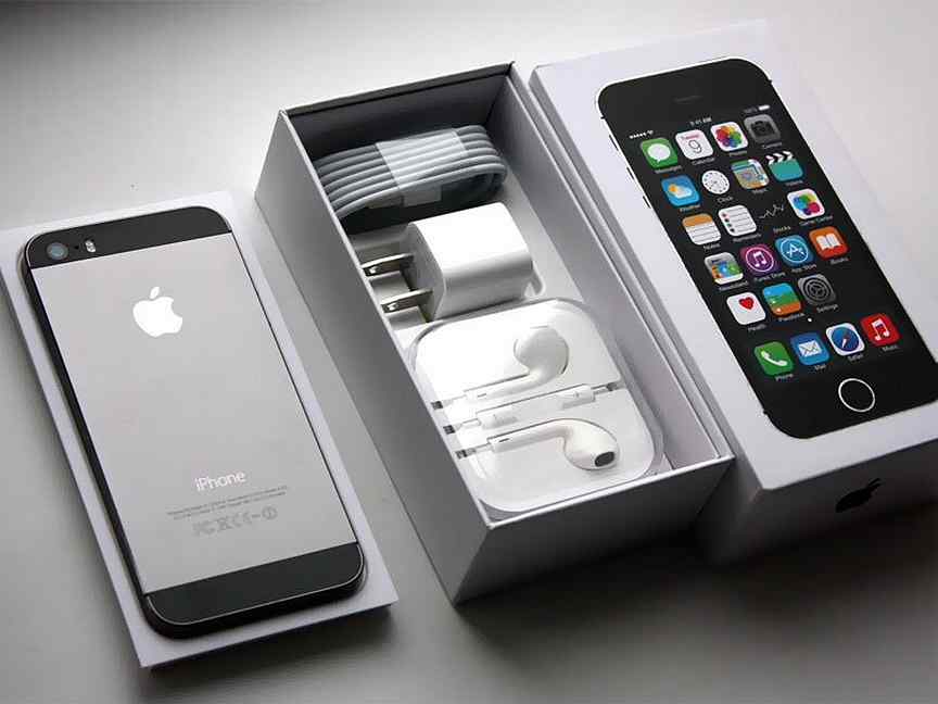 Купить новый старый айфон. Apple iphone 5s 64gb. Айфон 5s Space Gray. Apple iphone 5 16gb. Apple iphone 5s 16gb Black.