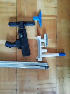 Пылесос Ракета с набором щёток