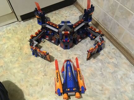 Lego Nexo Knights 70357 Knigton Castle