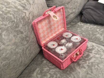 Посуда чайный сервиз на 4 персоны, фарфор, в чемод