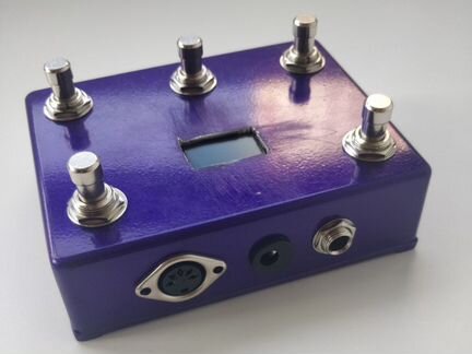 Миди контроллер на 5 кнопок