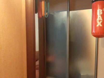 Двери купе,размер в.2.50 ш.1.2.однастворка 60см