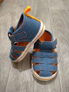 Обувь детская пинетки новые