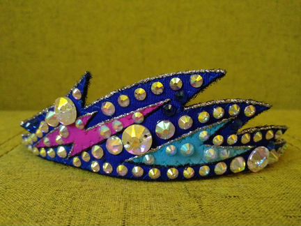 Украшение на пучок для художественной гимнастики