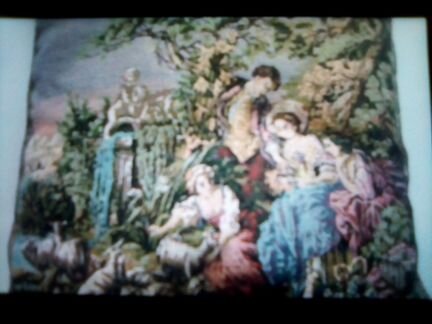 Подушки интерьерные 2 шт, разные