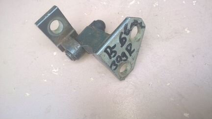 Верхняя петля задней двери VW Пассат В-6 2006-2010