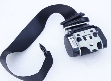 Ремень безопасности левый Ford Focus 1998-05