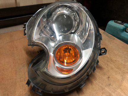 Фара ксенон Mini Cooper R56 2007-2013