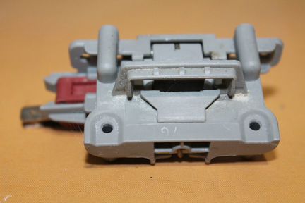 Устройство блокировки Ariston C00274116 бу. 5560