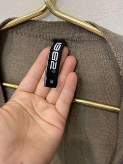 Трикотажная кофта