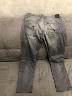 Джинсы Guess