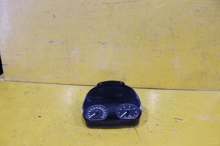 Щиток приборов Bmw