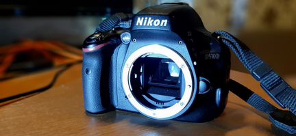 Nikon d5100, body